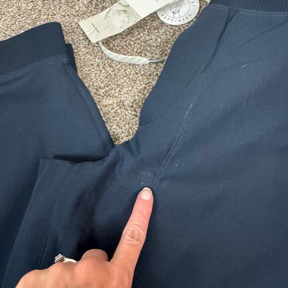 Vuori Men's NWT Size Small Navy Blue Ink Meta Jogger Cinched Leg Drawstring - Picture 5 of 10